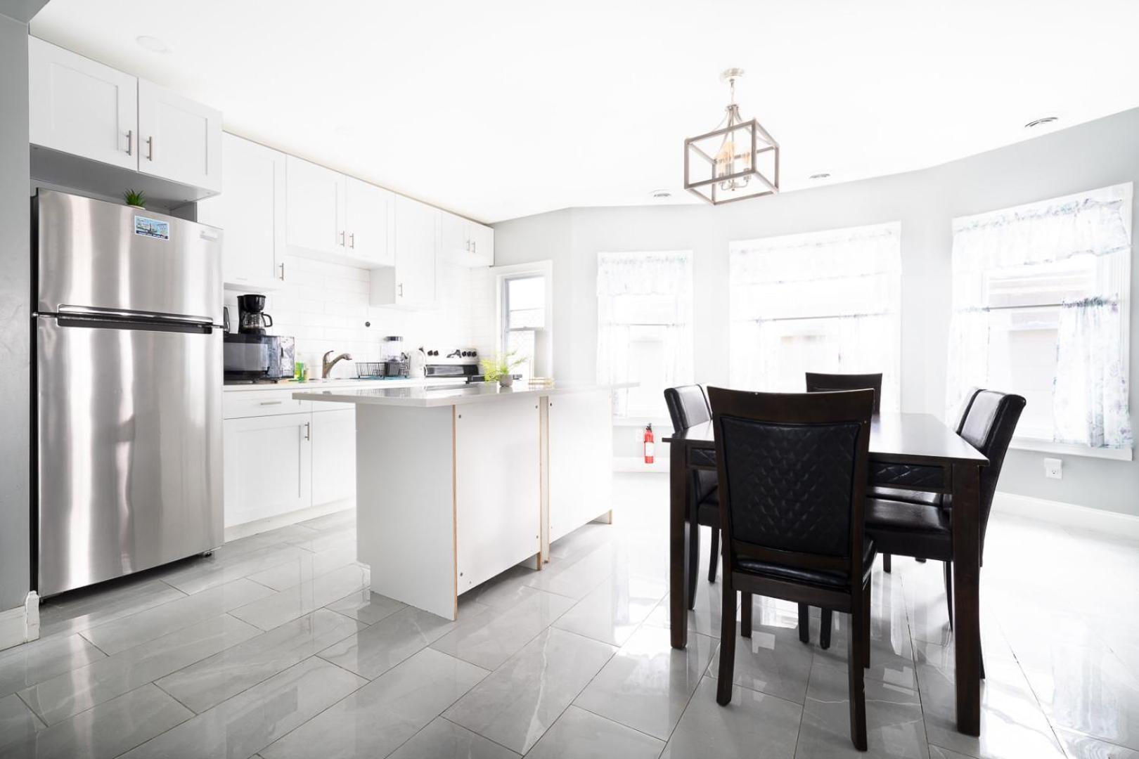 Comfy 4Br, 1 Bath Near The Falls & Casino Niagara Falls Exterior photo